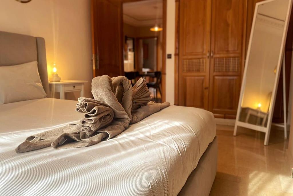 Appartement Sunny Terrace & Comfy Beds In Marrakech à Marrakesh Extérieur photo